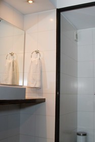 GEN Rooms