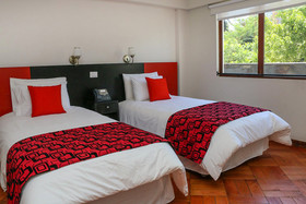 Hotel Plaza Ñunoa