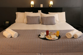 Hotel Plaza Ñunoa