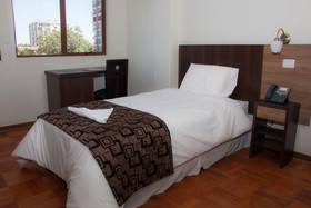 Hotel Plaza Ñunoa