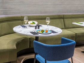 Hotel Pullman Santiago El Bosque