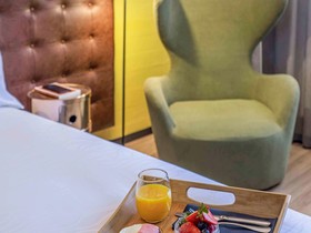 Hotel Pullman Santiago El Bosque