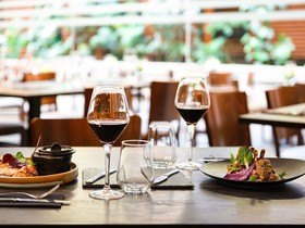 Hotel Pullman Santiago El Bosque