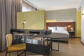 Hotel Pullman Santiago El Bosque