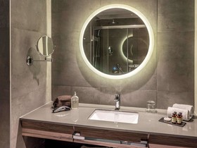 Hotel Pullman Santiago El Bosque