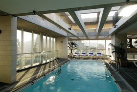 Hotel Pullman Santiago El Bosque