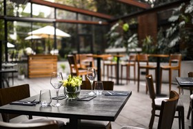 Hotel Pullman Santiago El Bosque