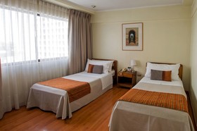 RQ Hotel Dacarlo