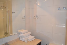 San Isidro Apartments