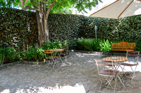 Vilafranca Petit Hotel