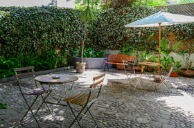 Vilafranca Petit Hotel