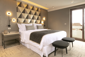 Golden Bay Hotel Boutique