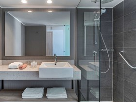Pullman Vina del Mar San Martín