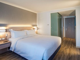 Pullman Vina del Mar San Martín