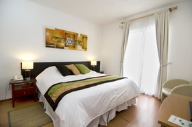Rent a Home Boutique
