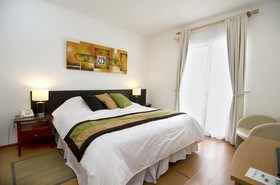 Rent a Home Boutique