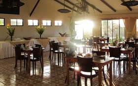 Taha Tai Hotel