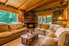 Espacio y Tiempo Hotel de Montaña