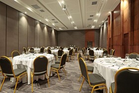 DoubleTree by Hilton Santiago Kennedy