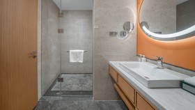 Holiday Inn Luzhou Longjian