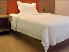 7 Days Premium Xian Youyi Road Tieyizhong Branch