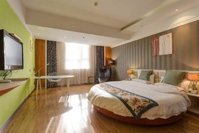 Apple Designer Hotel