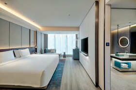 Crowne Plaza Xi'an Weiyang