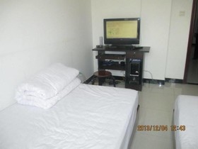 Family Hotel Xijing Apartment