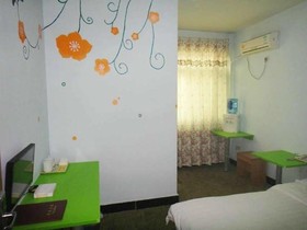 Friday Fashion Hotel