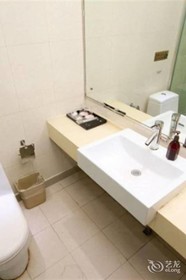 FX Hotel