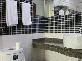 Greenlang Hotel Chain