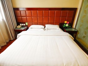 GreenTree Inn Shanxi Xi’an Hanguangmen Xiaoyanta Express Hotel