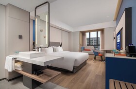 Holiday Inn Express Xi'an Aerospace Town An IHG Hotel