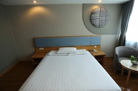 Home Inn Chengxi Passenger Depot