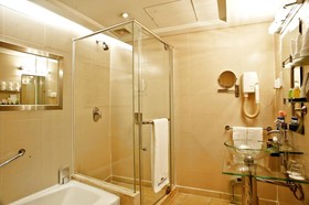 Howard Johnson by Wyndham Ginwa Plaza Hotel Xian