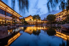 HUALUXE Xi'an Tanghua