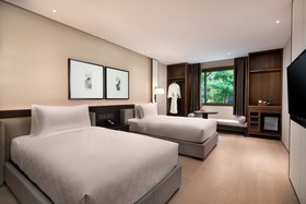 HUALUXE Xi'an Tanghua