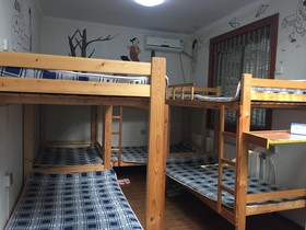 Hua Qiu Ku Youth Hostel East Street Branch