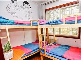 Hua Qiu Ku Youth Hostel East Street Branch