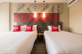 Ibis Xi'an Xingqing Palace Park Hotel