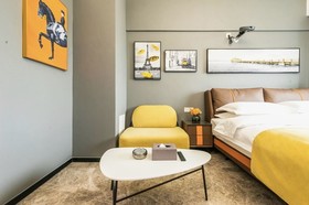 Manlu Ins Design Hotel