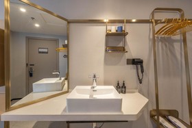 Starway Light Residence Xi'an Daming Palace Shenglong Square