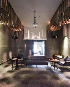 Time Tunnel Designer Hotel