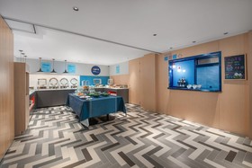 Holiday Inn Express Yangquan City Center