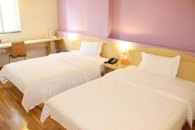 7Days Inn Zhengzhou Jinshui Road Zijingshan Subway Station
