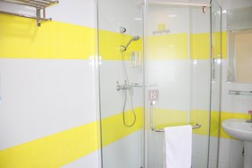 7Days Inn Zhengzhou Jinshui Road Zijingshan Subway Station