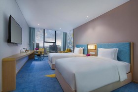 Holiday Inn Express Zhengzhou Longzi Lake