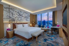Holiday Inn Express Zhengzhou Longzi Lake