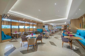 Holiday Inn Express Zhengzhou Longzi Lake
