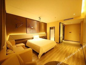 IU Hotels Zhengzhou Zhengdong New District The First Affiliated Hospital of Zhengzhou University